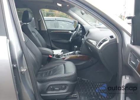 2010 Audi Q5 3.2 Premium from USA, damaged, VIN WA1LKAFP5AA083061